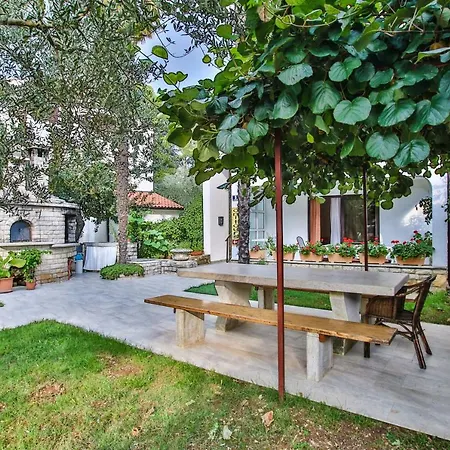 Apartment Carolina 4 Seasons Porec