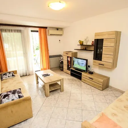Apartment Carolina 4 Seasons *