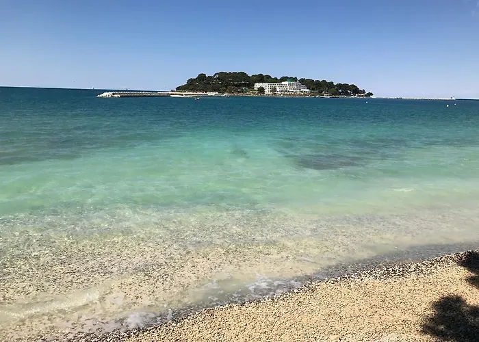 Carolina 4 Seasons Apartment Poreč